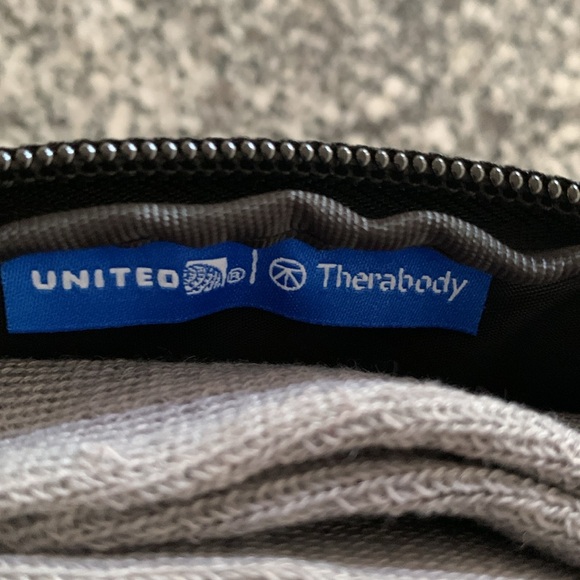 Three unopened United Airlines Amenity Kits from 1st class overseas flights! - Picture 5 of 6